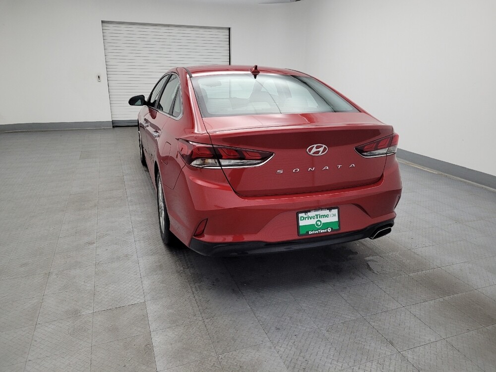 2018 Hyundai Sonata in Cincinnati, OH 45255 - 18076585 6