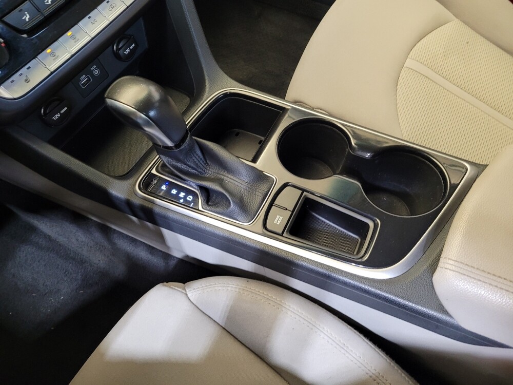 2018 Hyundai Sonata in Cincinnati, OH 45255 - 18076585 26