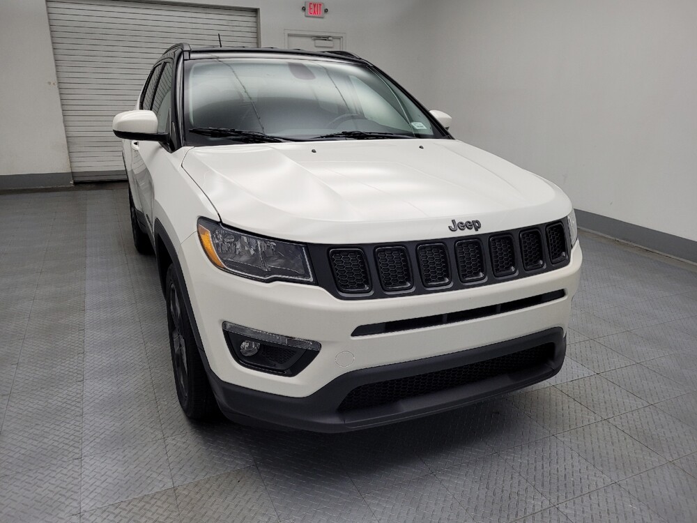 2020 Jeep Compass in Peoria, IL 61615 - 18076607 14