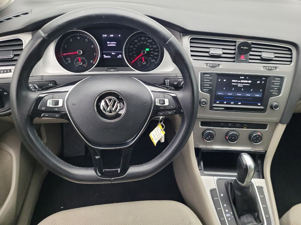 2017 Volkswagen Golf in Jacksonville, FL 32210 - 18076612 22