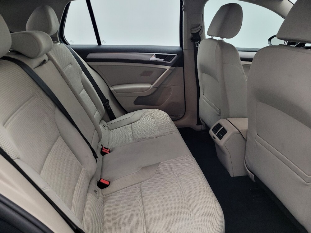 2017 Volkswagen Golf in Jacksonville, FL 32210 - 18076612 19