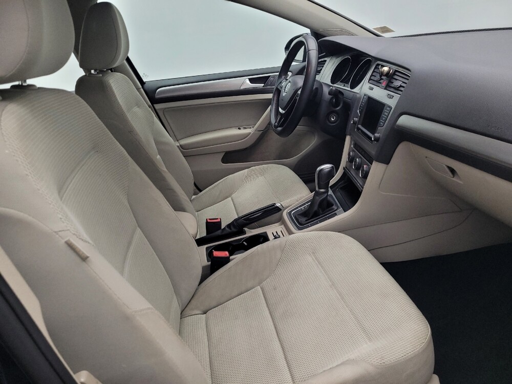 2017 Volkswagen Golf in Jacksonville, FL 32210 - 18076612 21