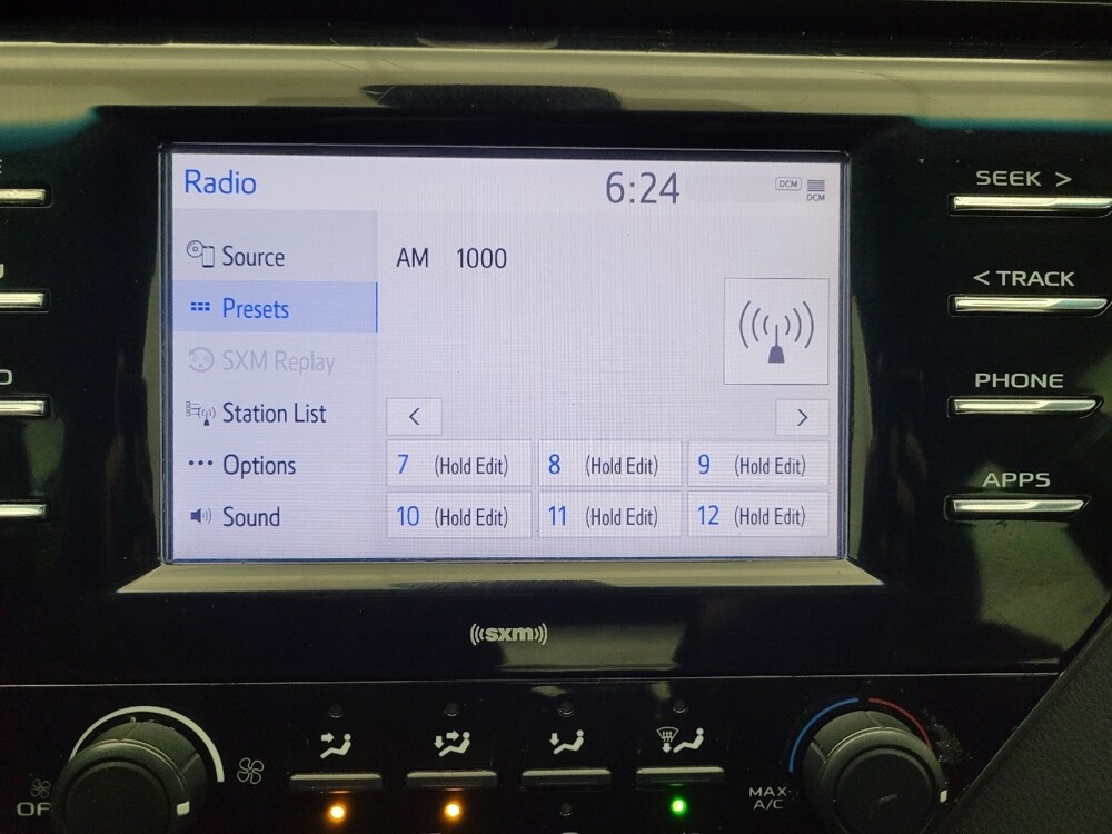 2020 Toyota Camry in Cincinnati, OH 45255 - 18076621 25