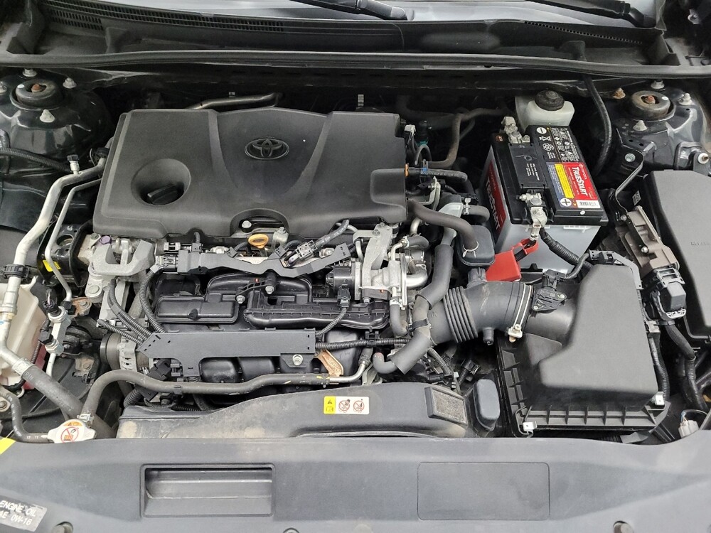 2020 Toyota Camry in Cincinnati, OH 45255 - 18076621 30