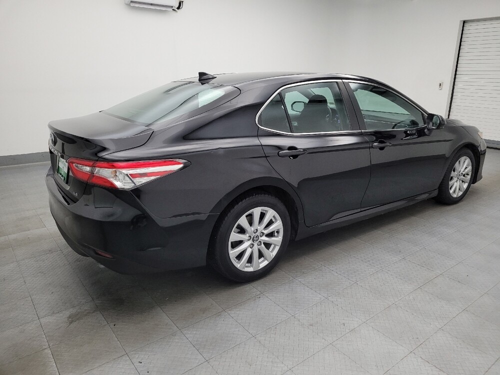 2020 Toyota Camry in Cincinnati, OH 45255 - 18076621 10