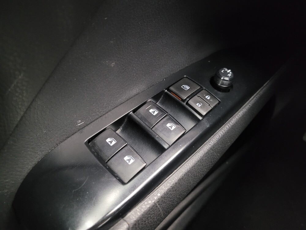 2020 Toyota Camry in Cincinnati, OH 45255 - 18076621 27