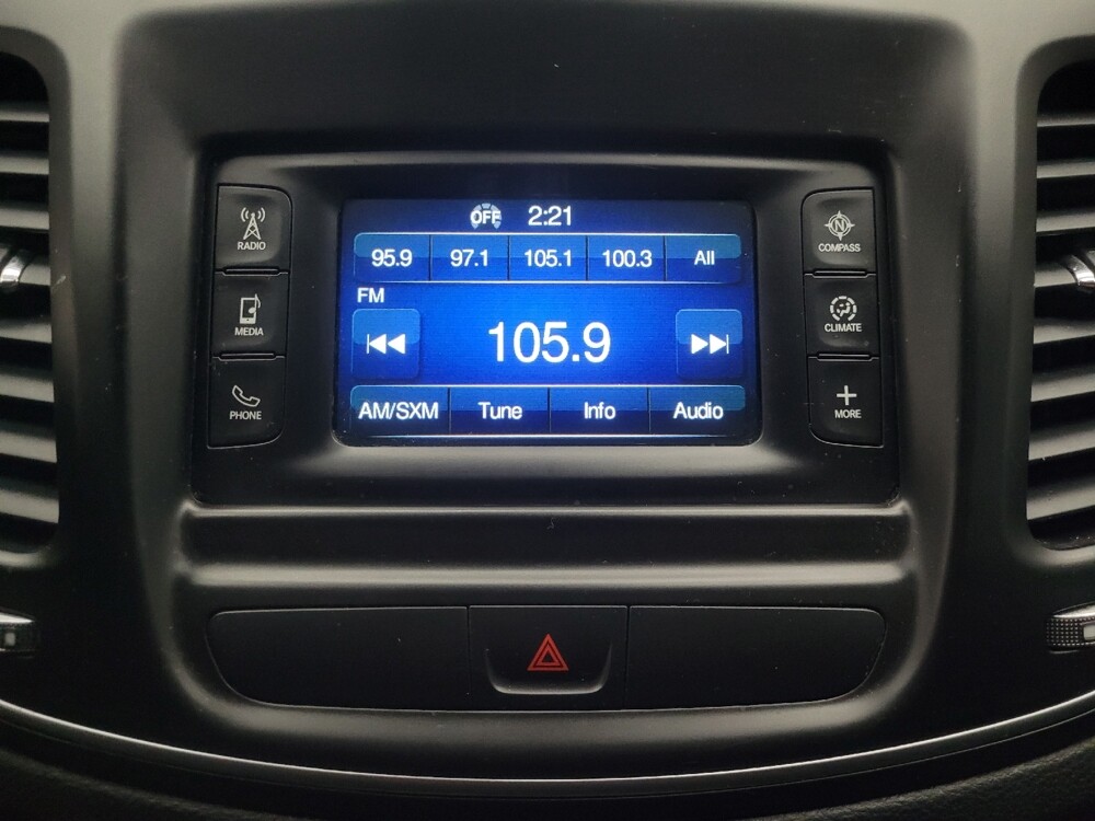 2015 Chrysler 200 in Mishawaka, IN 46545 - 18076625 25