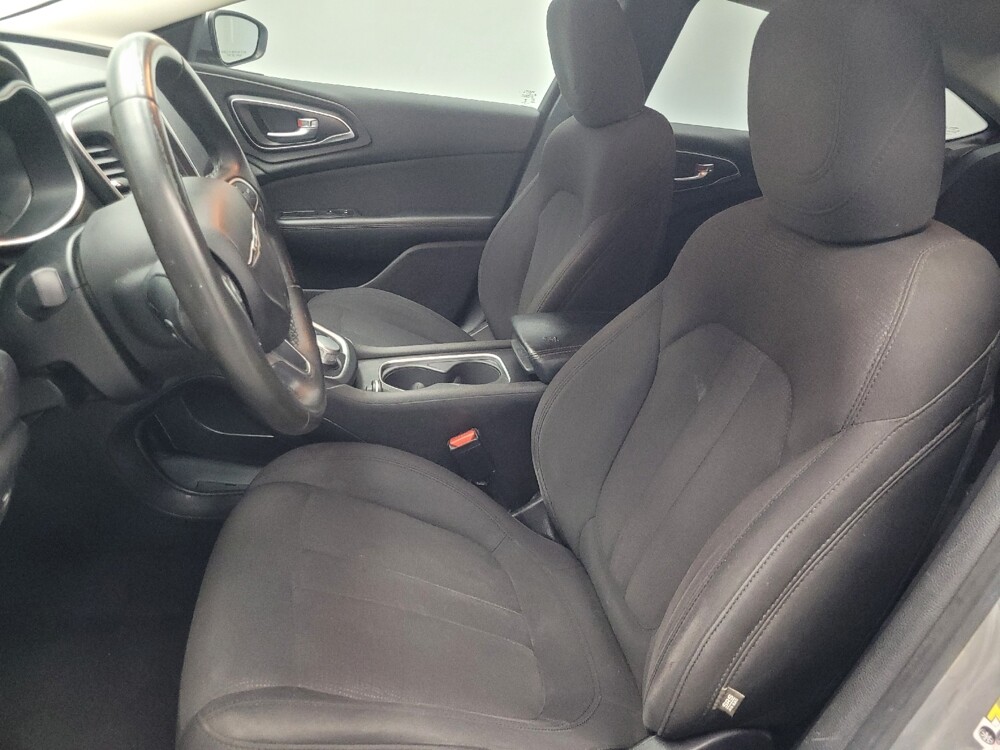 2015 Chrysler 200 in Mishawaka, IN 46545 - 18076625 17