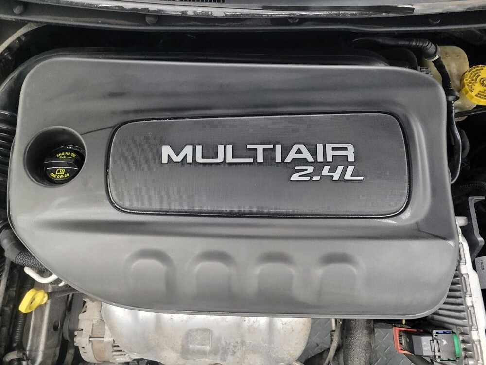 2015 Chrysler 200 in Mishawaka, IN 46545 - 18076625 30