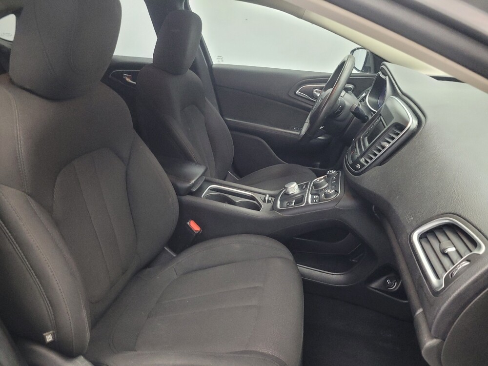 2015 Chrysler 200 in Mishawaka, IN 46545 - 18076625 21