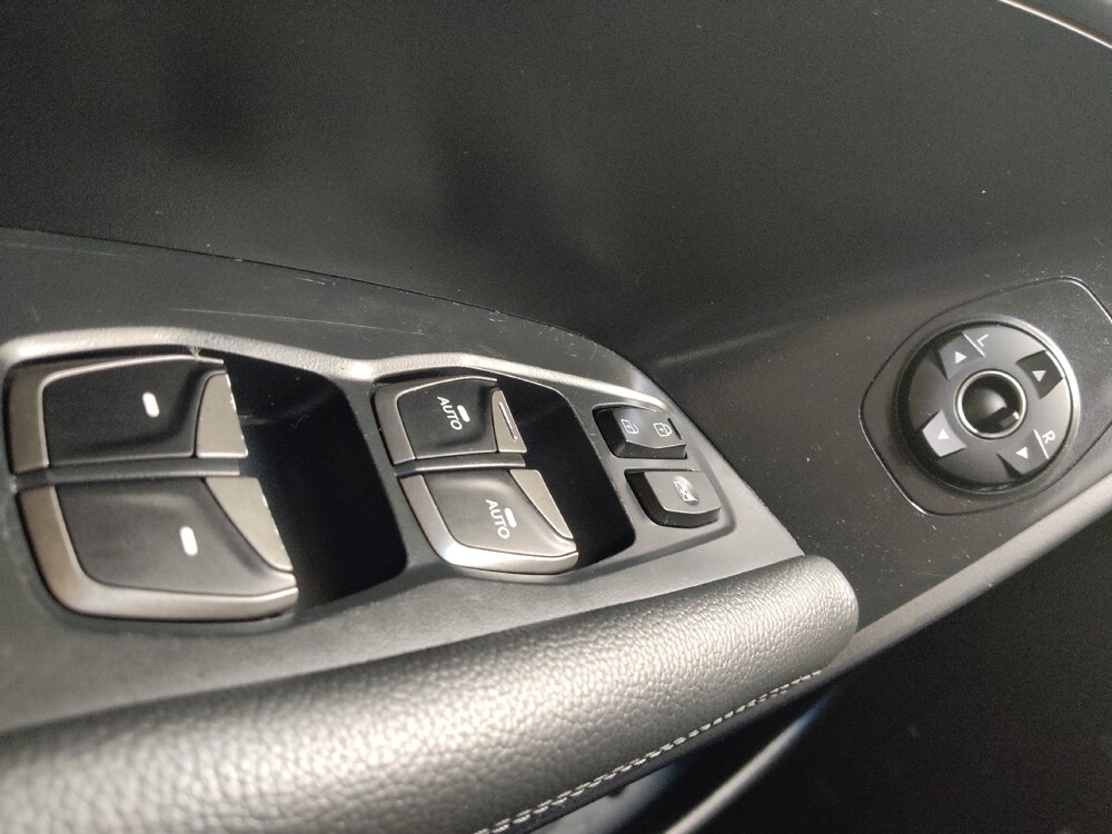 2018 Hyundai Santa Fe in Raleigh, NC 27604 - 18076634 27