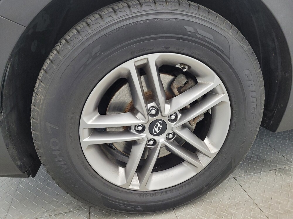 2018 Hyundai Santa Fe in Raleigh, NC 27604 - 18076634 31