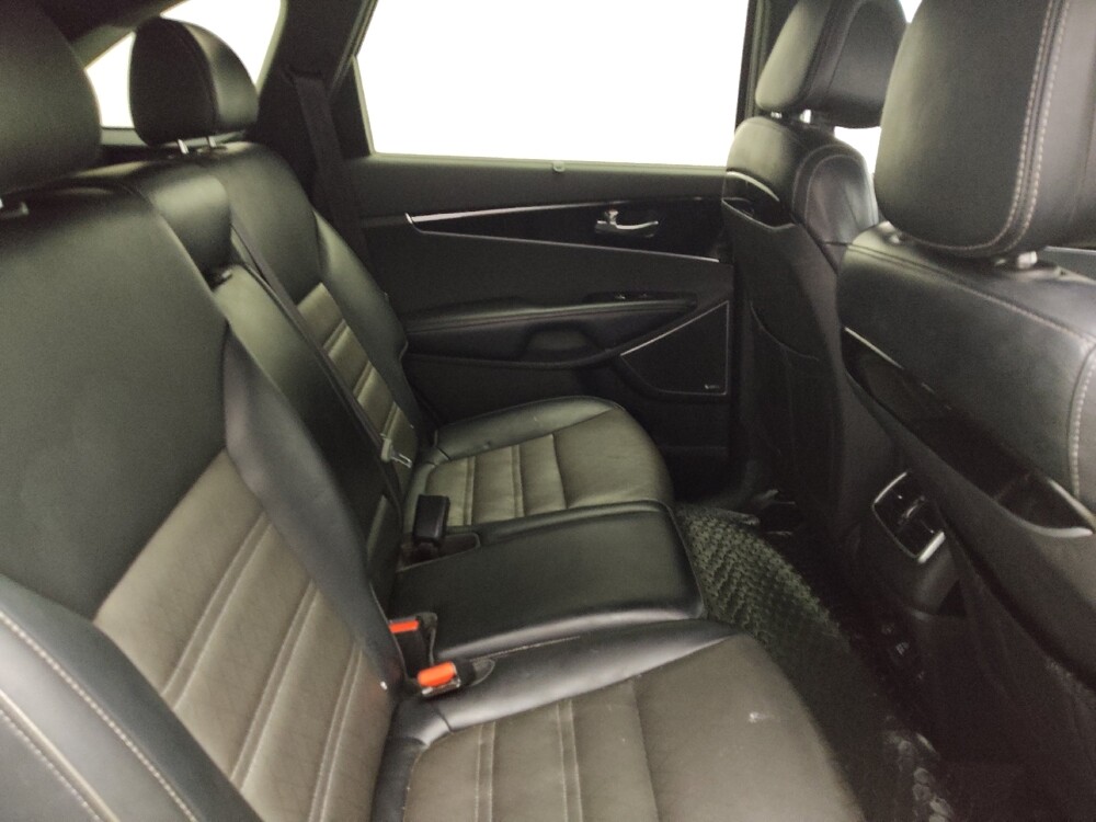 2016 Kia Sorento in El Paso, TX 79907 - 18076636 19