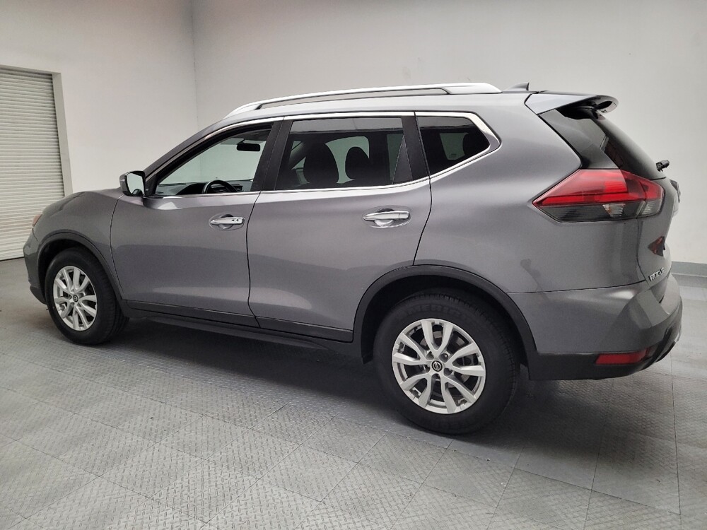 2018 Nissan Rogue in Bakersfield, CA 93309 - 18076649 3