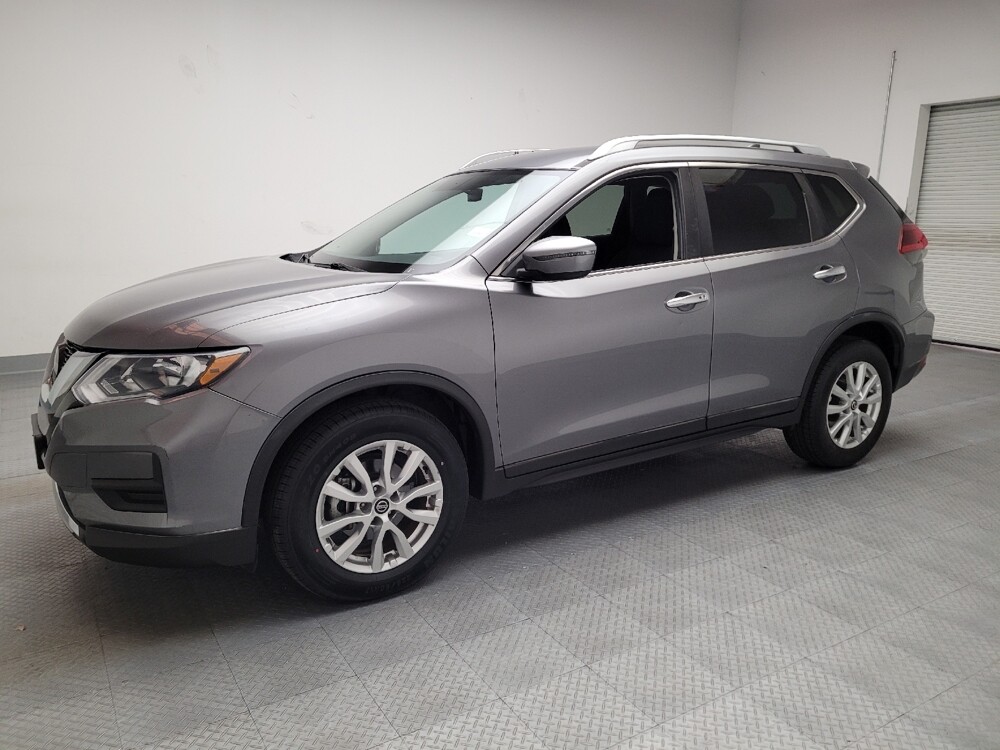 2018 Nissan Rogue in Bakersfield, CA 93309 - 18076649 2