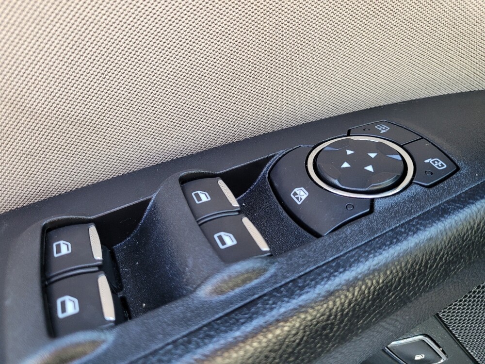 2018 Ford Fusion in Columbia, SC 29210 - 18076695 27