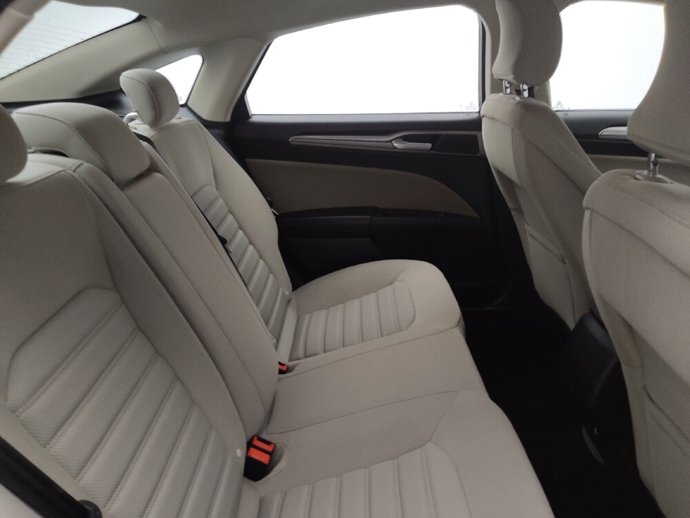 2018 Ford Fusion in Columbia, SC 29210 - 18076695 19