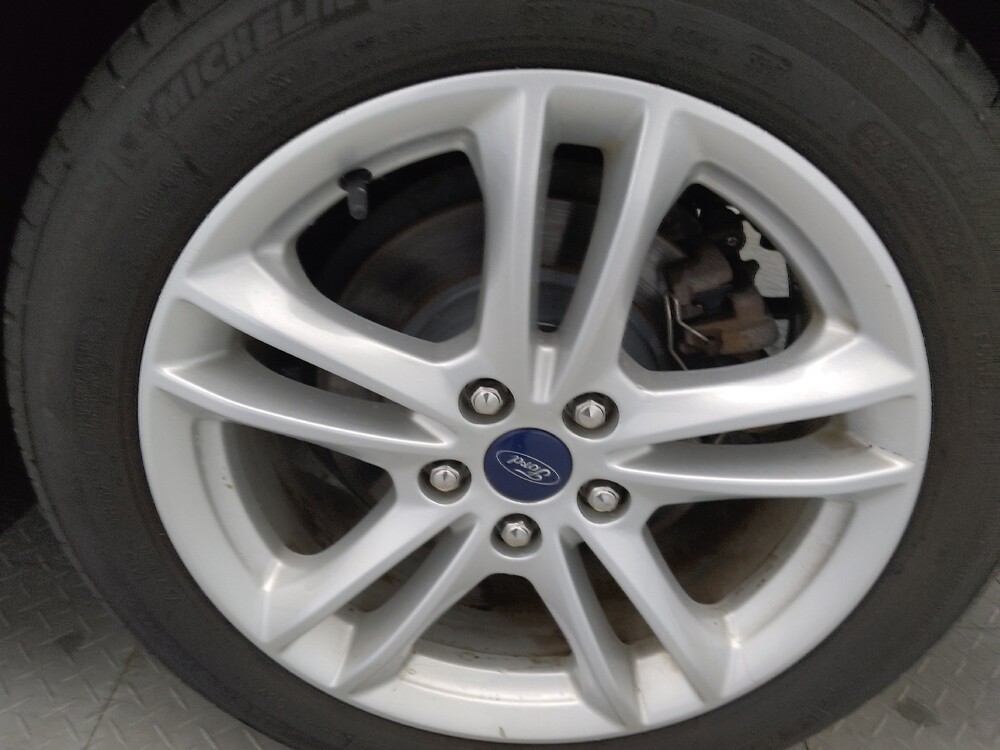 2018 Ford Fusion in Columbia, SC 29210 - 18076695 31