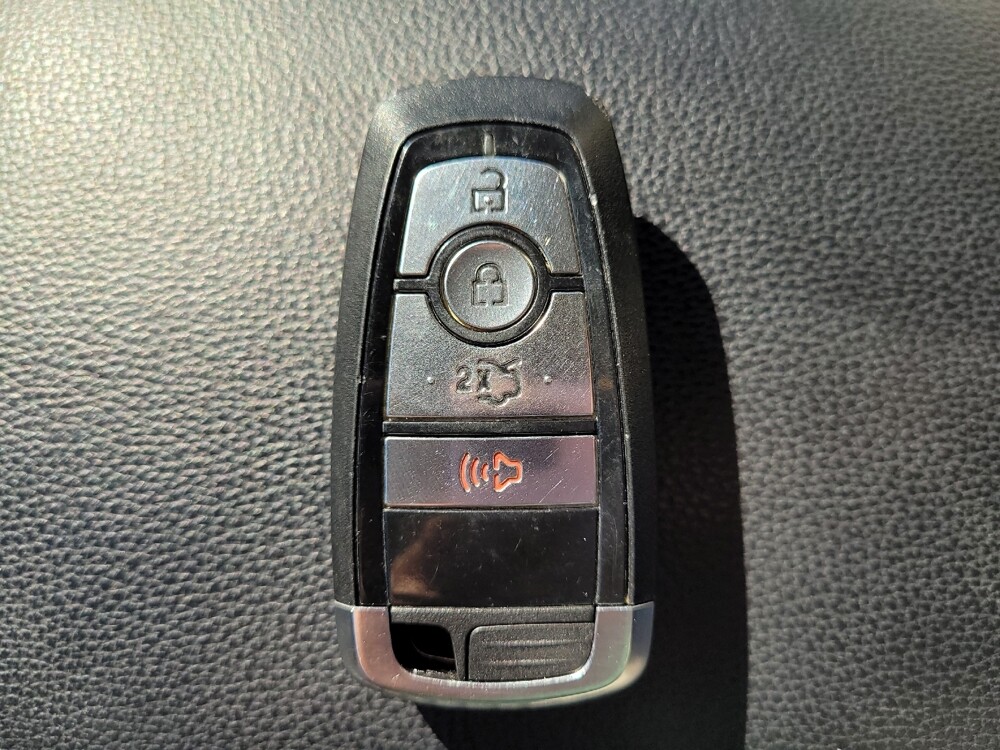 2018 Ford Fusion in Columbia, SC 29210 - 18076695 32