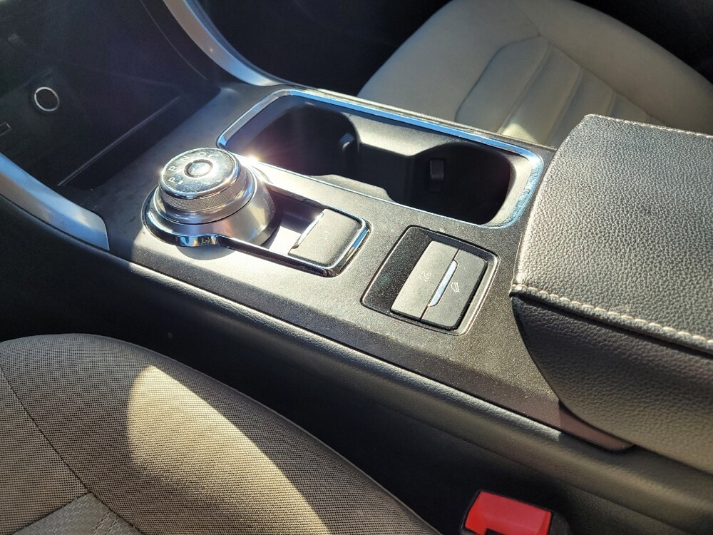 2018 Ford Fusion in Columbia, SC 29210 - 18076695 26