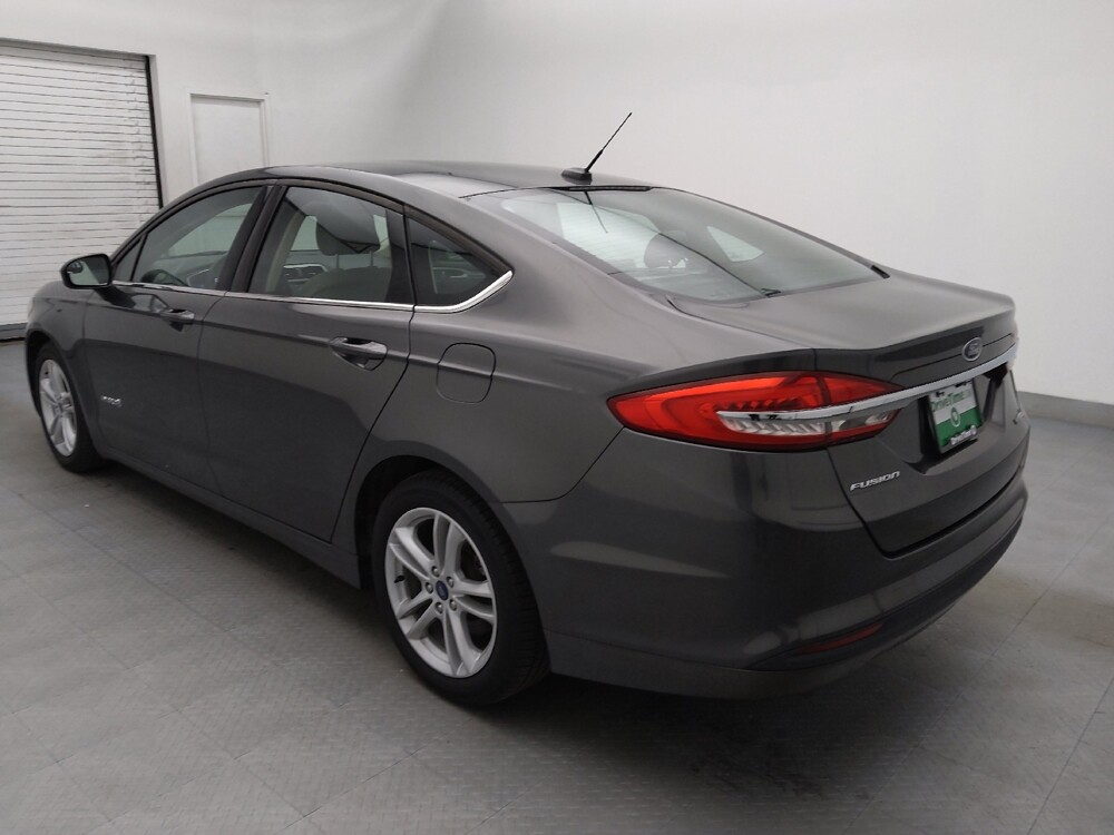 2018 Ford Fusion in Columbia, SC 29210 - 18076696 3