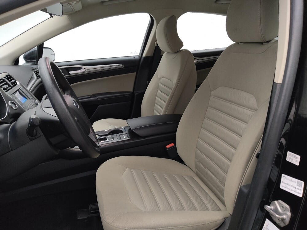 2018 Ford Fusion in Columbia, SC 29210 - 18076697 17