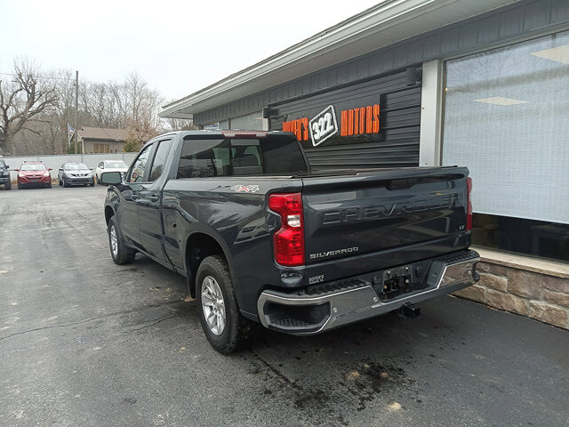 2021 Chevrolet Silverado 1500 in DuBois, PA 15801 - 18076704 4