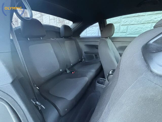 2014 Volkswagen Beetle in Decatur, GA 30032 - 18076715 26