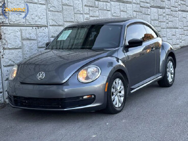 2014 Volkswagen Beetle in Decatur, GA 30032