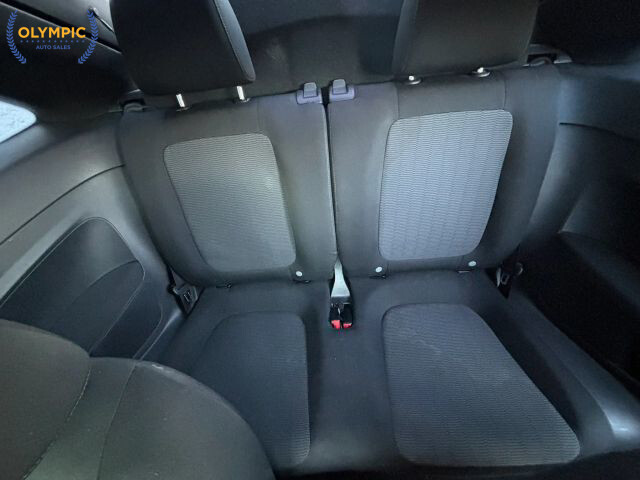 2014 Volkswagen Beetle in Decatur, GA 30032 - 18076715 27