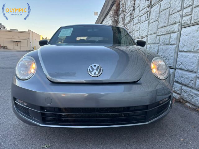 2014 Volkswagen Beetle in Decatur, GA 30032 - 18076715 16