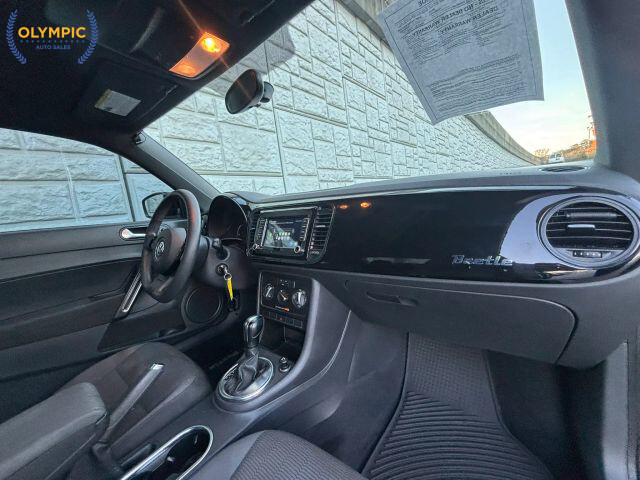 2014 Volkswagen Beetle in Decatur, GA 30032 - 18076715 18