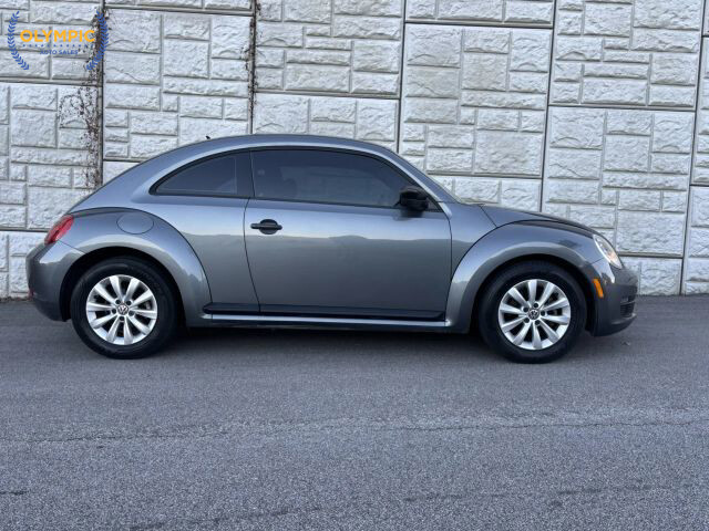 2014 Volkswagen Beetle in Decatur, GA 30032 - 18076715 8