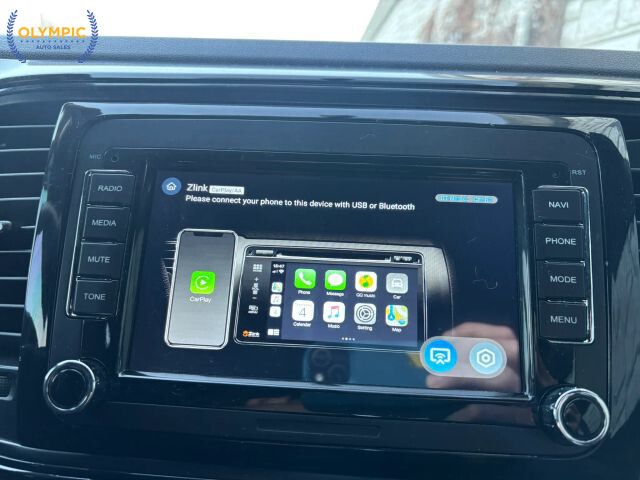 2014 Volkswagen Beetle in Decatur, GA 30032 - 18076715 21