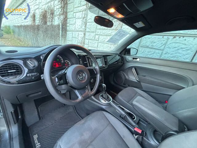 2014 Volkswagen Beetle in Decatur, GA 30032 - 18076715 17