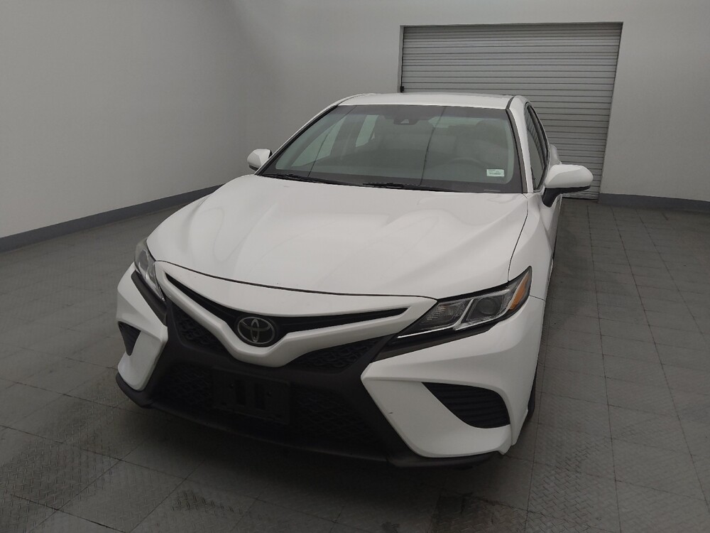 2018 Toyota Camry in Houston, TX 77060 - 18076723 15