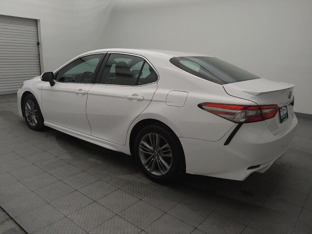 2018 Toyota Camry in Houston, TX 77060 - 18076723 3