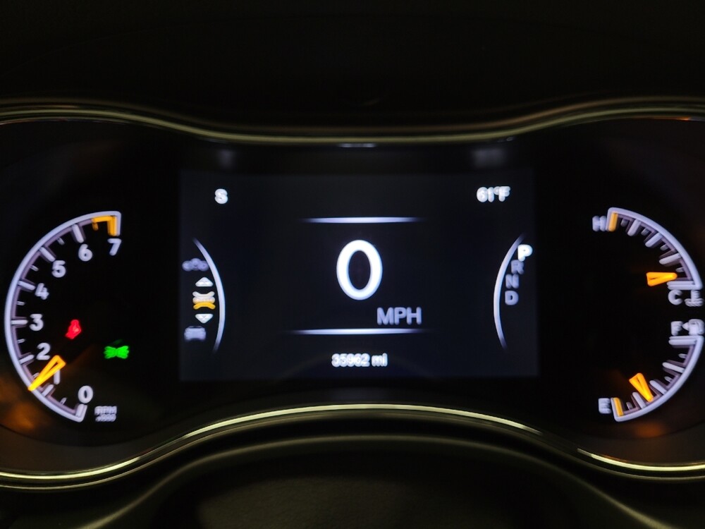 2020 Jeep Grand Cherokee in Montclair, CA 91763 - 18076732 23