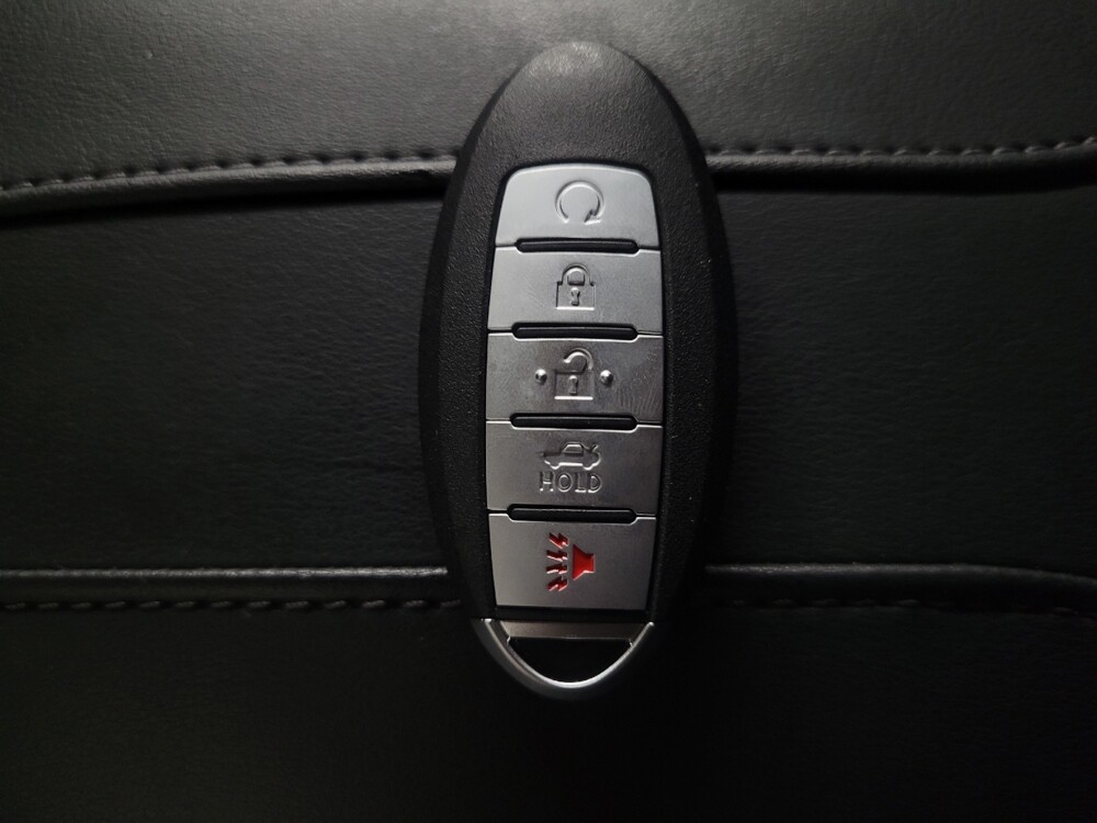 2019 Nissan Rogue Sport in Macon, GA 31210 - 18076749 32