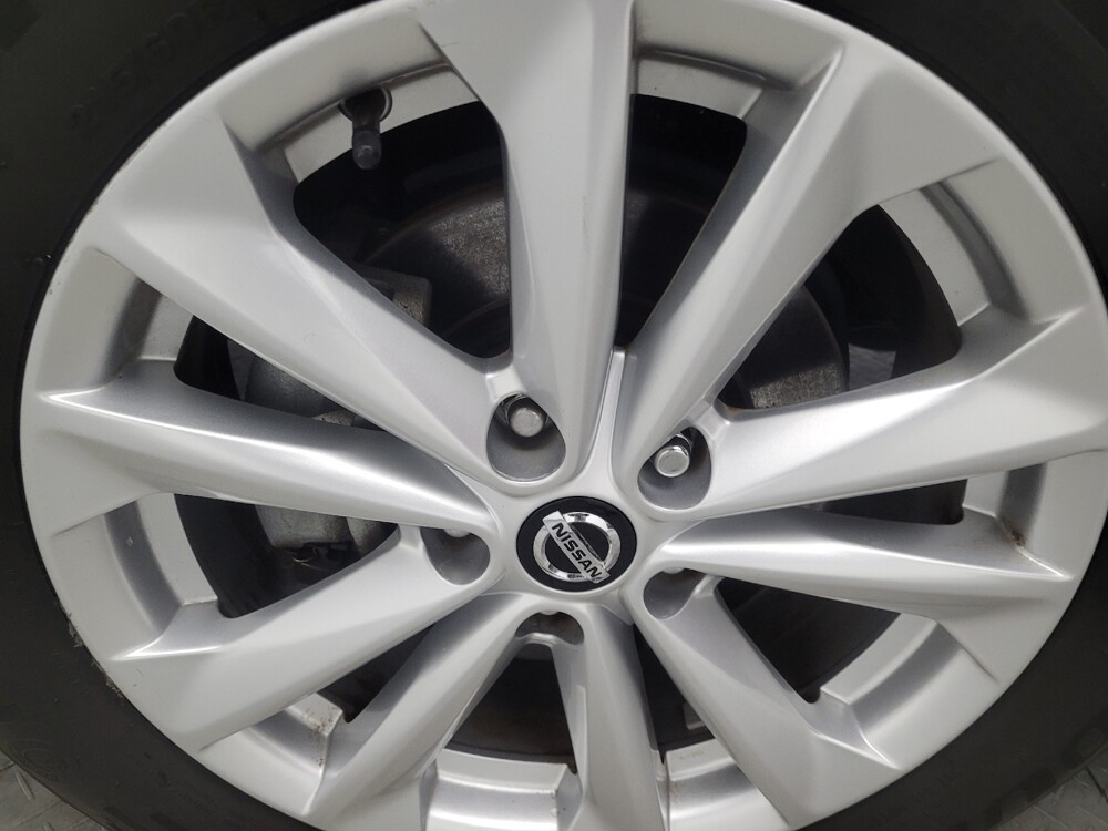 2019 Nissan Rogue Sport in Macon, GA 31210 - 18076749 31