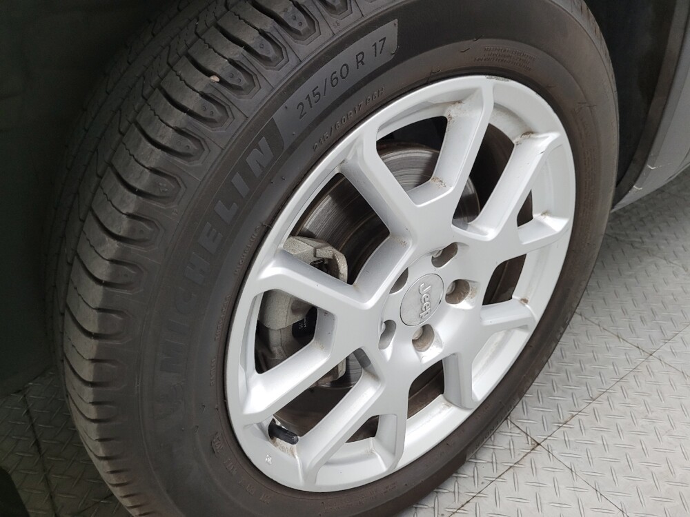 2021 Jeep Renegade in Tucson, AZ 85705 - 18076768 31