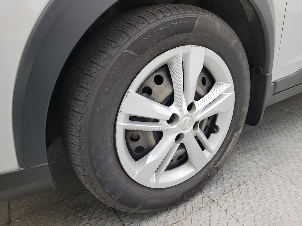 2019 Nissan Kicks in Phoenix, AZ 85015 - 18076773 31