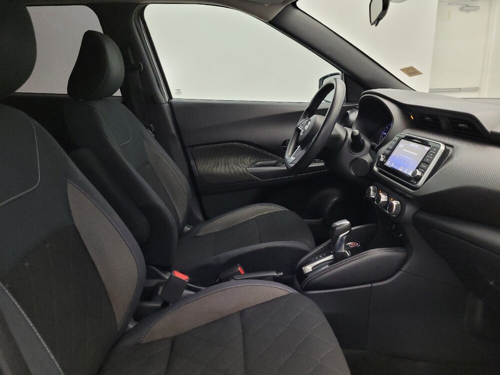 2019 Nissan Kicks in Phoenix, AZ 85015 - 18076773 21