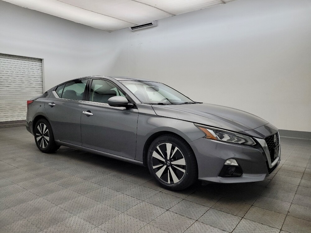 2019 Nissan Altima in Phoenix, AZ 85022 - 18076777 11