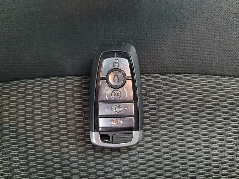 2018 Ford Explorer in Las Vegas, NV 89104 - 18076787 32