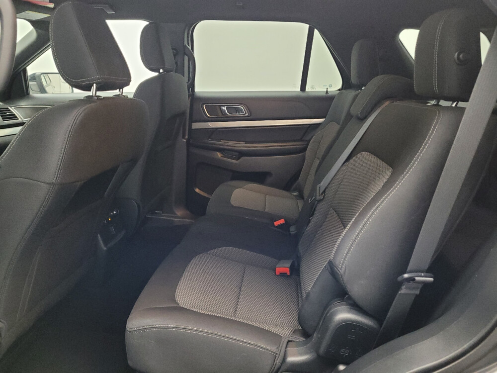 2018 Ford Explorer in Las Vegas, NV 89104 - 18076787 18