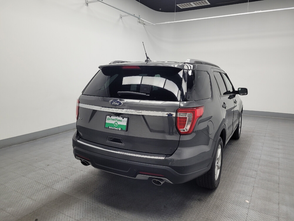 2018 Ford Explorer in Las Vegas, NV 89104 - 18076787 7