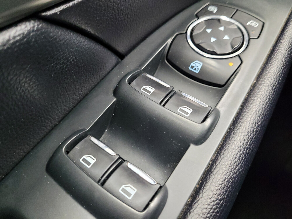 2018 Ford Explorer in Las Vegas, NV 89104 - 18076787 27