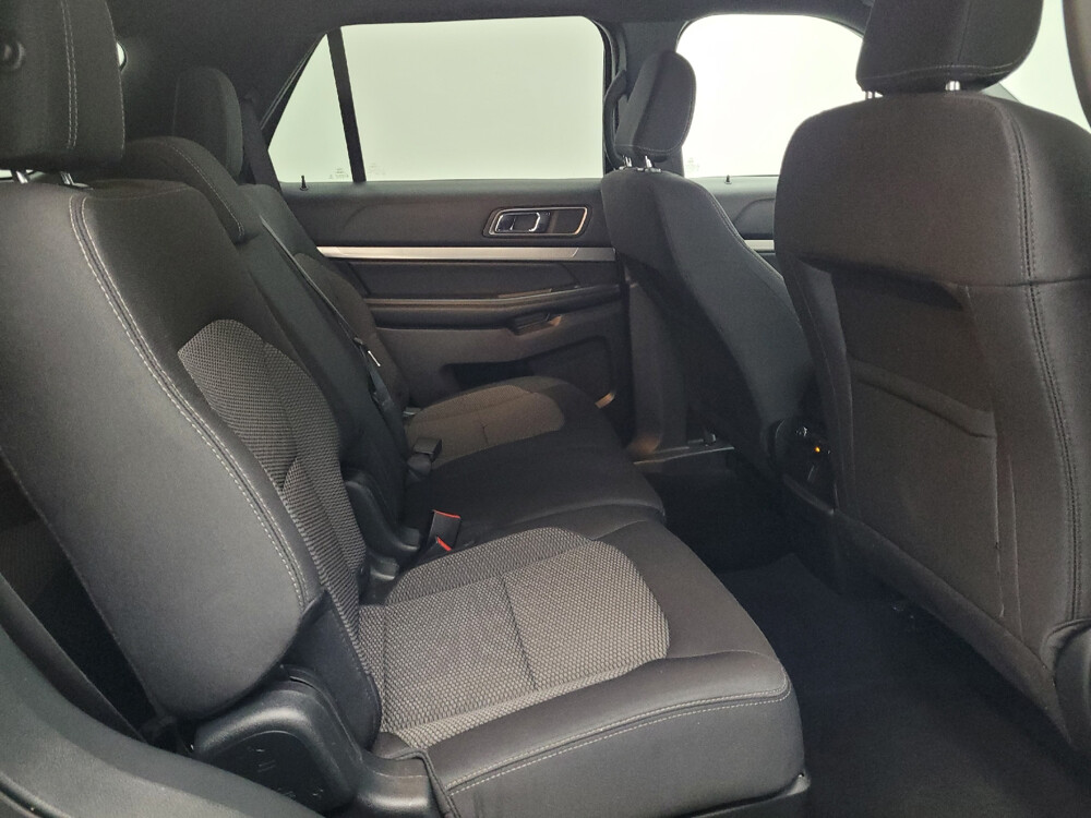2018 Ford Explorer in Las Vegas, NV 89104 - 18076787 19