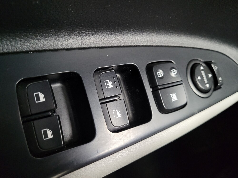 2019 Kia Rio in Reno, NV 89502 - 18076795 27